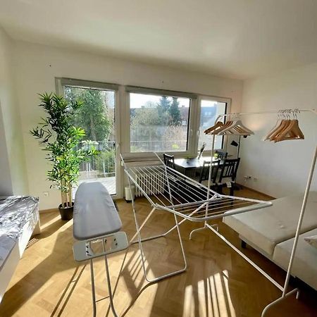 Cozy Apartment With Kitchen + Balcony New! Essen Eksteriør bilde