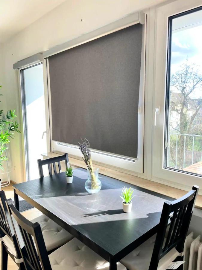 Cozy Apartment With Kitchen + Balcony New! Essen Eksteriør bilde